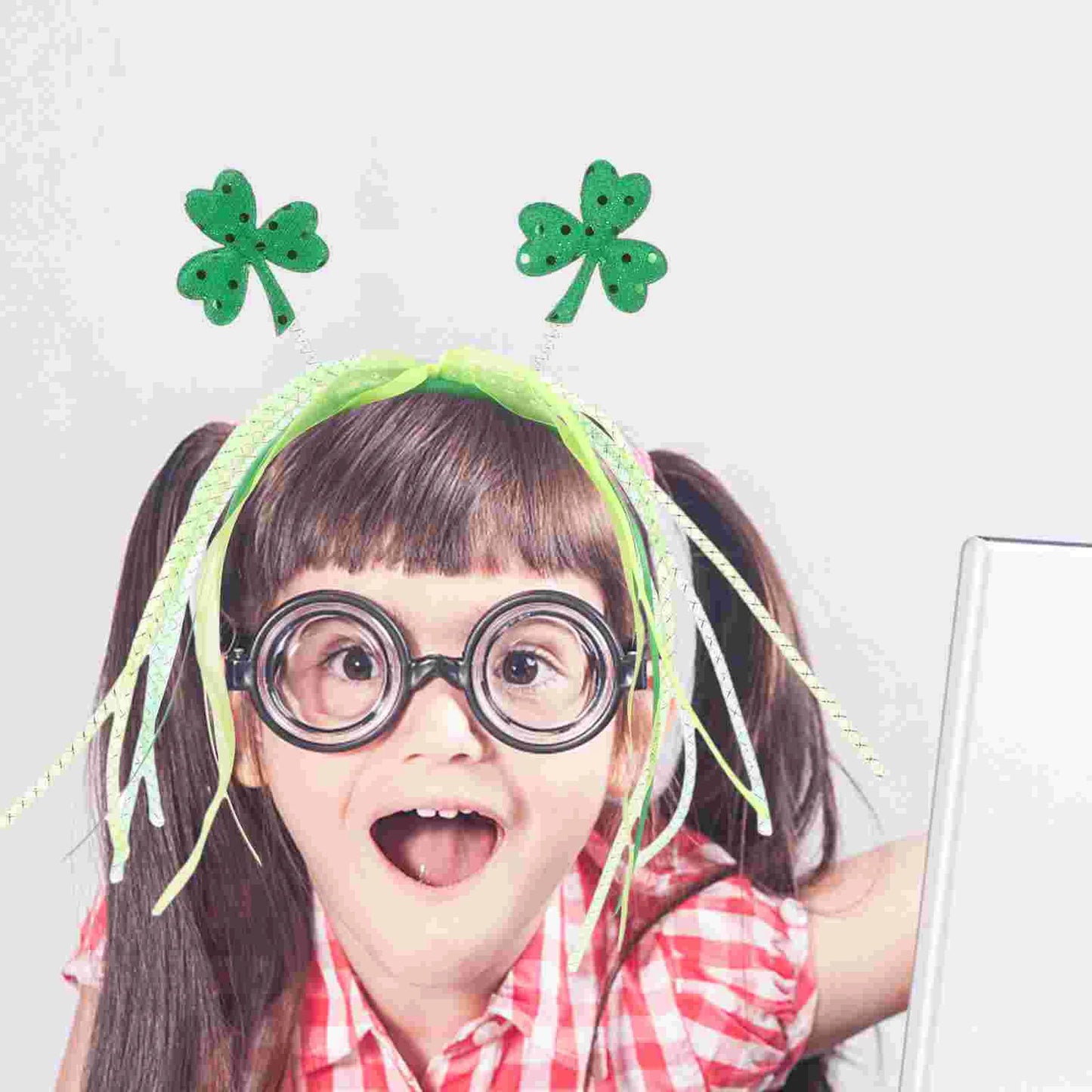 St Patricks Day Beads Irish Headband Girls Fairy Wands Hair Shamrock for Women Miss